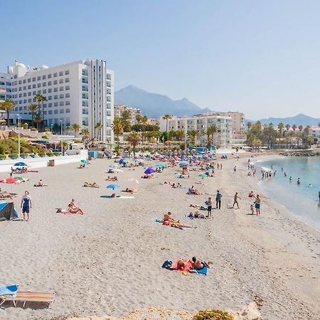 Apartamentos Nerja Medina Canovas Værelse billede