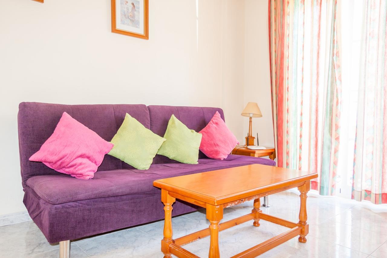 Apartamentos Nerja Medina Canovas Eksteriør billede