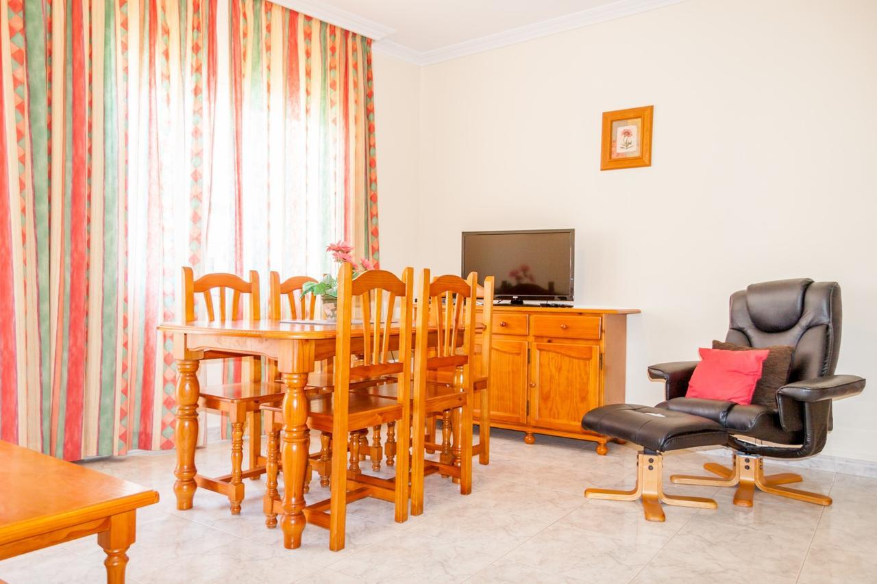 Apartamentos Nerja Medina Canovas Eksteriør billede