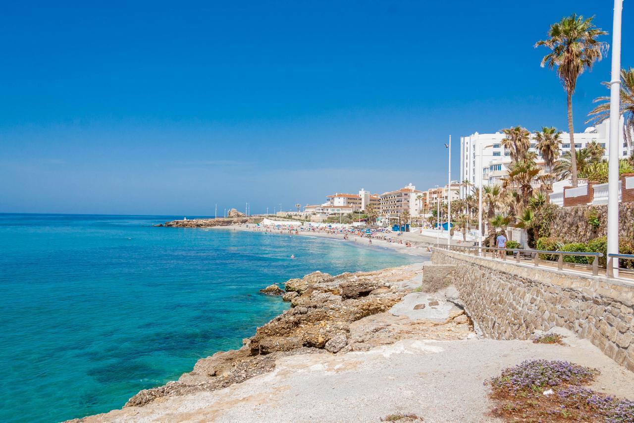 Apartamentos Nerja Medina Canovas Værelse billede